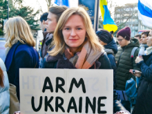 Arm Ukraine 