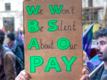 Pay placard
