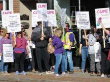 Ontario workers protest